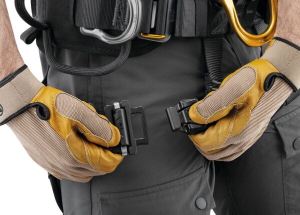 Petzl ASTRO versión europea - hebillas FAST de las perneras